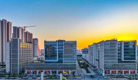 奮進(jìn)“紅五月”！城發(fā)產(chǎn)業(yè)園項(xiàng)目建設(shè)力拼當(dāng)“夏”